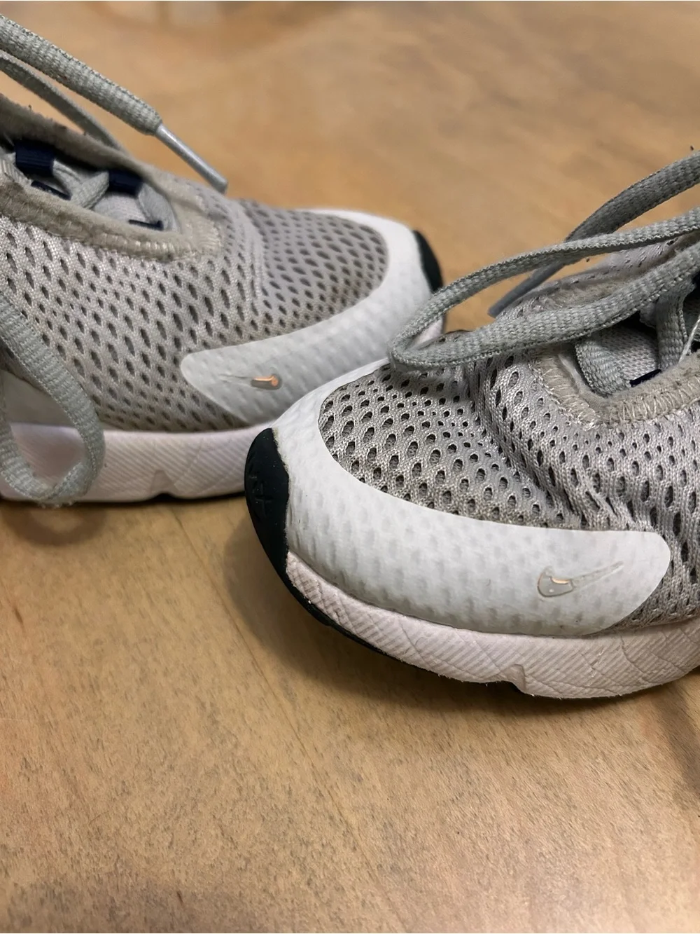Nike Kids AirMax 270 Sneakers in Grey, Orange & Blue - Picture 5 of 6